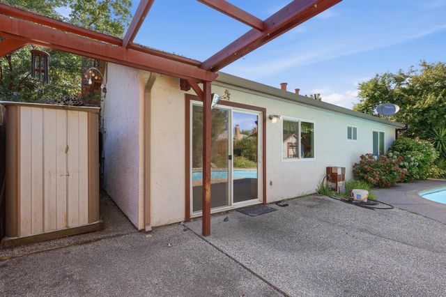 7940 Summerplace Dr, Citrus Heights, CA 95621