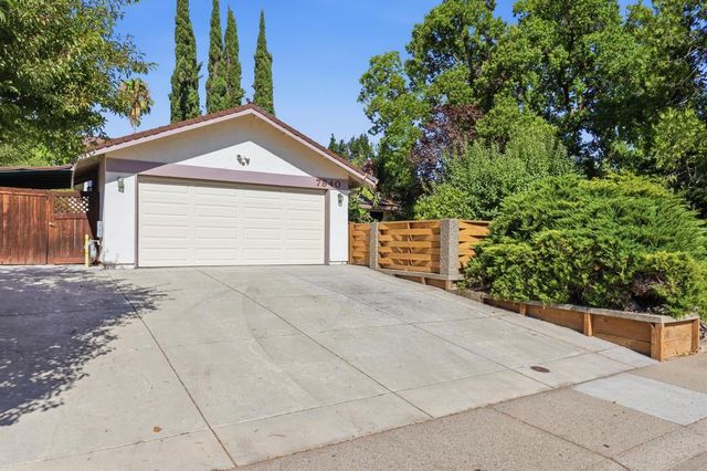 7940 Summerplace Dr, Citrus Heights, CA 95621