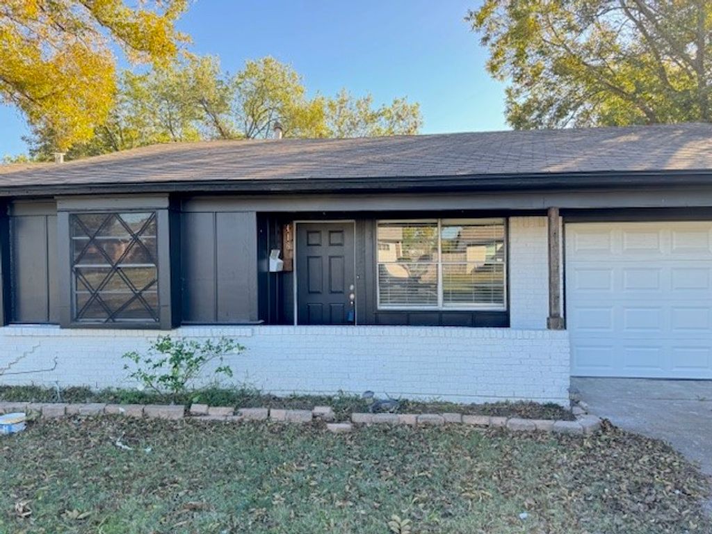 416 W Grubb Drive, Mesquite, TX 75149