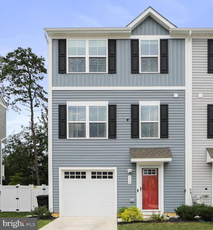 112 ROWAND WAY E, CLEMENTON, NJ 08021 — exterior