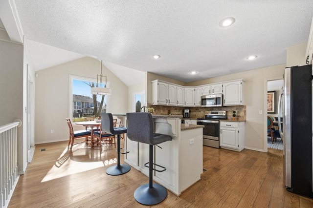 2532 N Fox Run Ct, Wichita, KS 67226