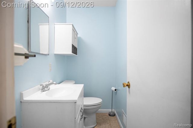 41654 Harvard Drive, Sterling Heights, MI 48313