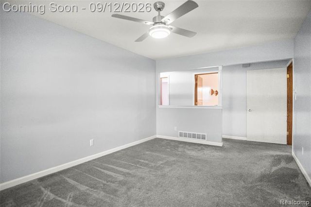 41654 Harvard Drive, Sterling Heights, MI 48313