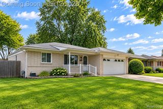 41654 Harvard Drive, Sterling Heights, MI 48313