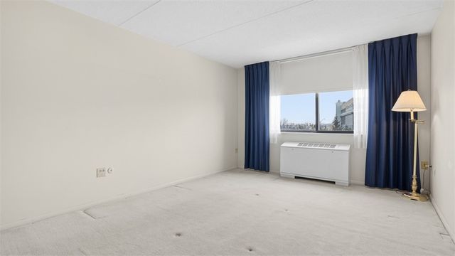 1160 Bower Hill Road 716A, Mt Lebanon, PA 15243