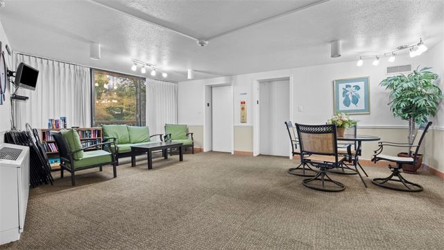 1160 Bower Hill Road 716A, Mt Lebanon, PA 15243