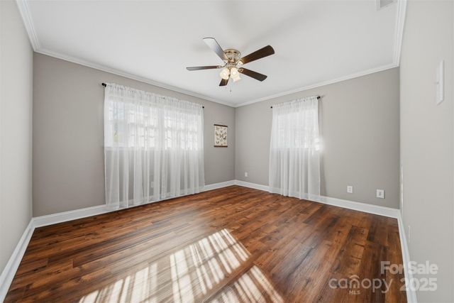 315 Skyline Road, Hickory, NC 28601