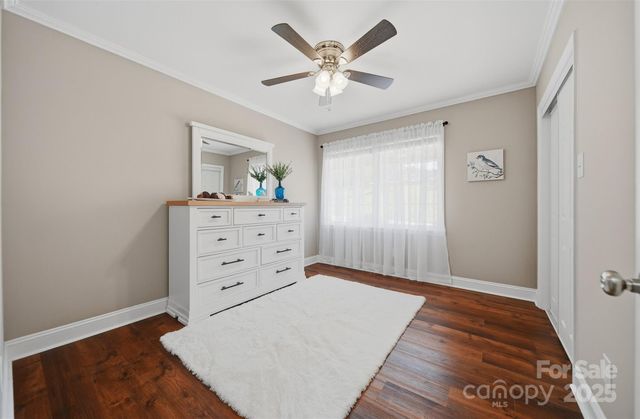 315 Skyline Road, Hickory, NC 28601