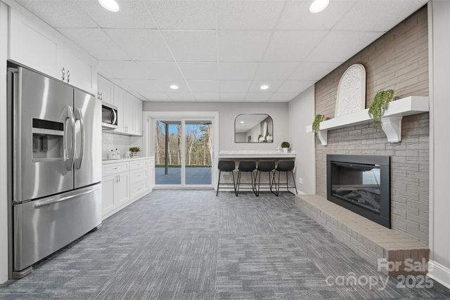 315 Skyline Road, Hickory, NC 28601