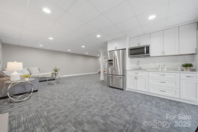 315 Skyline Road, Hickory, NC 28601