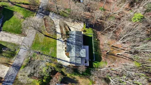 315 Skyline Road, Hickory, NC 28601