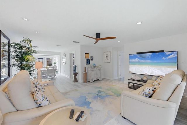 104 WHISPERING SANDS DRIVE V27, Sarasota, FL 34242