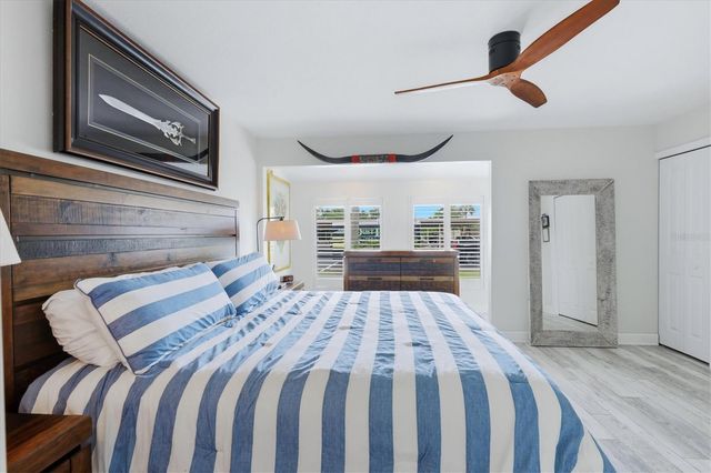 104 WHISPERING SANDS DRIVE V27, Sarasota, FL 34242