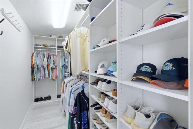 104 WHISPERING SANDS DRIVE V27, Sarasota, FL 34242