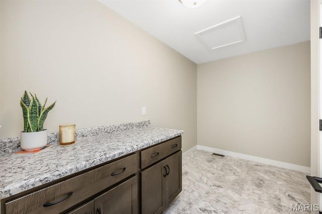 3716 Osprey Court, Shiloh, IL 62221