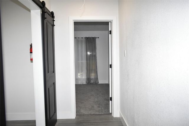 9401 Heatherside Street, Houston, TX 77016