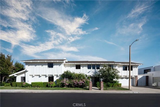 3924 Fairbreeze Circle, Westlake Village, CA 91361