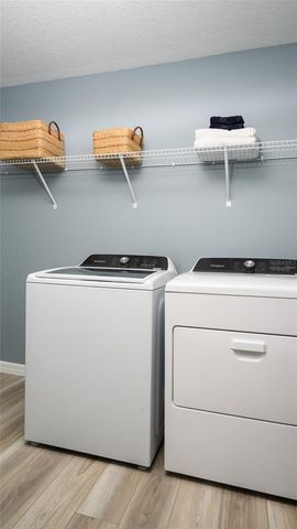 9255 ORCHARD PARK LANE, Zephyrhills, FL 33541