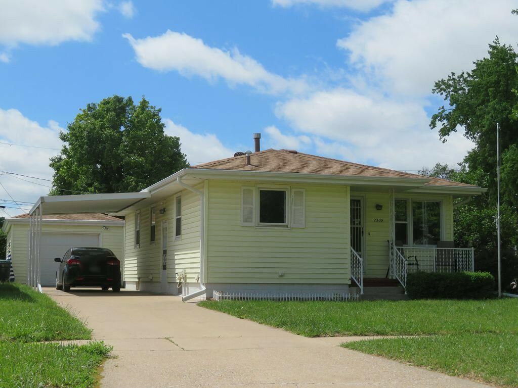 2309 AVENUE J, Council Bluffs, IA 51501