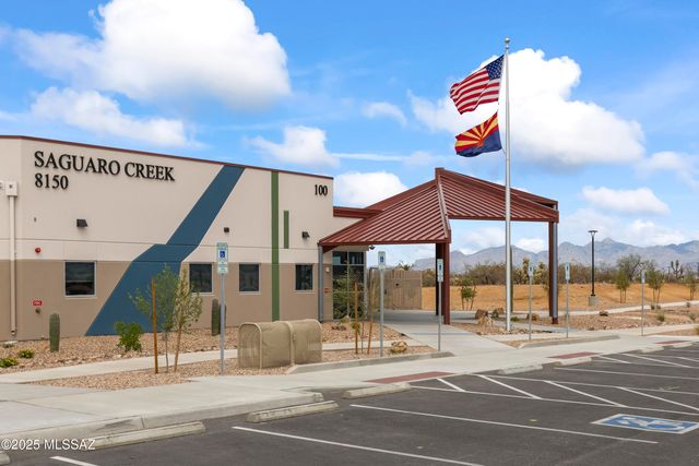 13384 E Knipe Place, Tucson, AZ 85747