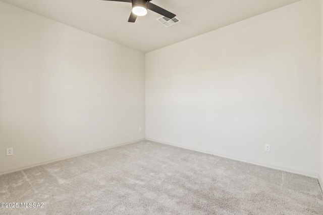 13384 E Knipe Place, Tucson, AZ 85747