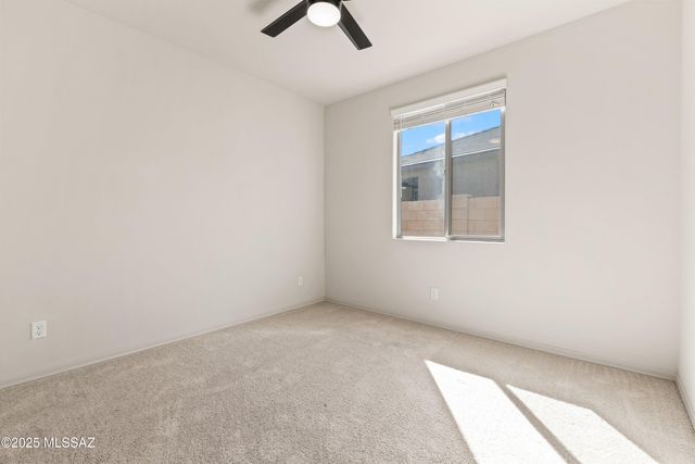 13384 E Knipe Place, Tucson, AZ 85747