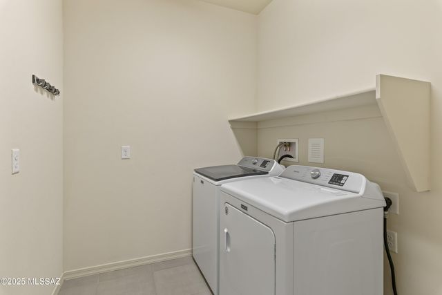 13384 E Knipe Place, Tucson, AZ 85747