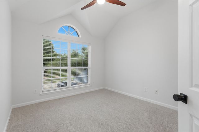2715 Lake Country Drive, Grand Prairie, TX 75052