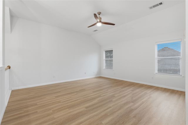 2715 Lake Country Drive, Grand Prairie, TX 75052