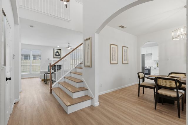 2715 Lake Country Drive, Grand Prairie, TX 75052