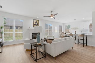 2715 Lake Country Drive, Grand Prairie, TX 75052