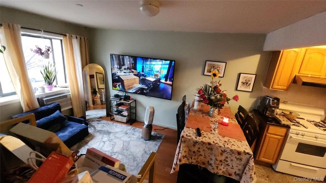 8432 Grand Avenue 2D, Elmhurst, NY 11373