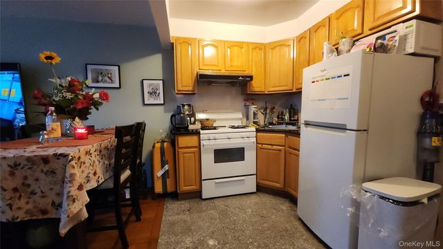 8432 Grand Avenue 2D, Elmhurst, NY 11373