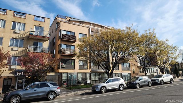 8432 Grand Avenue 2D, Elmhurst, NY 11373