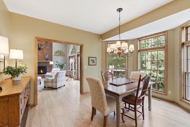 805 Midwest Trail Court N, Lake Elmo, MN 55042