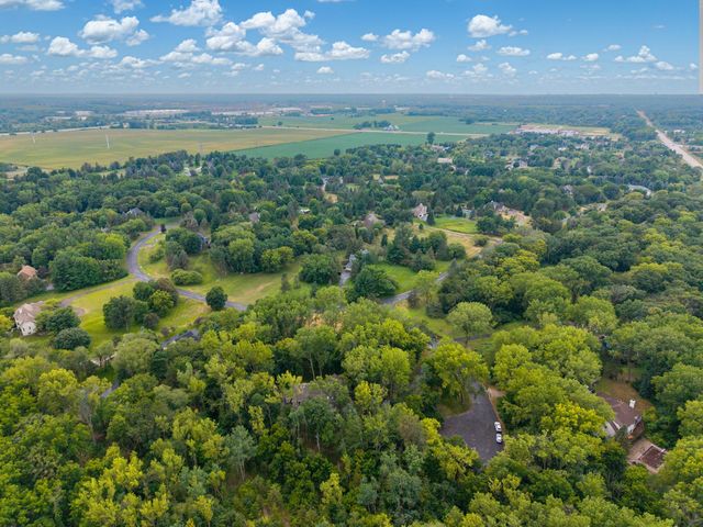 805 Midwest Trail Court N, Lake Elmo, MN 55042