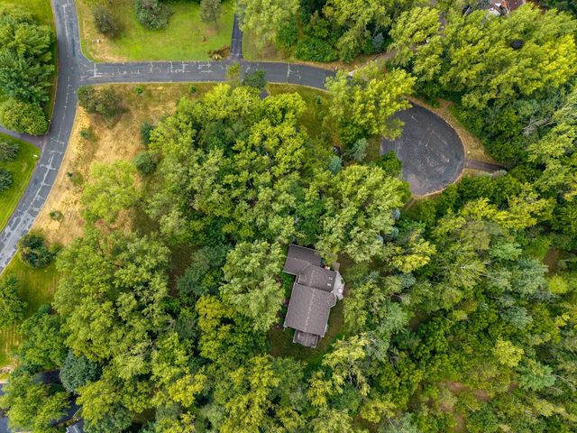 805 Midwest Trail Court N, Lake Elmo, MN 55042