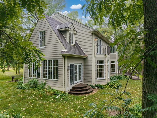 805 Midwest Trail Court N, Lake Elmo, MN 55042