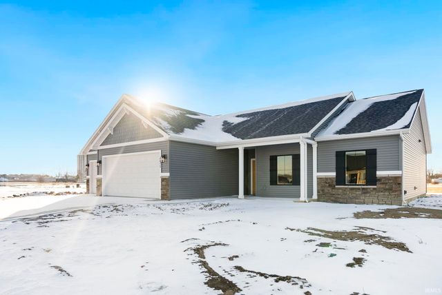 4971 Chickadee Drive, Woodburn, IN 46797