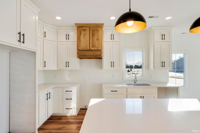 4971 Chickadee Drive, Woodburn, IN 46797