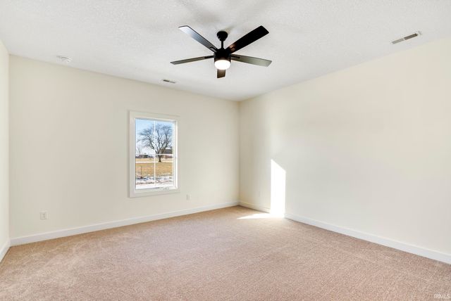 4971 Chickadee Drive, Woodburn, IN 46797