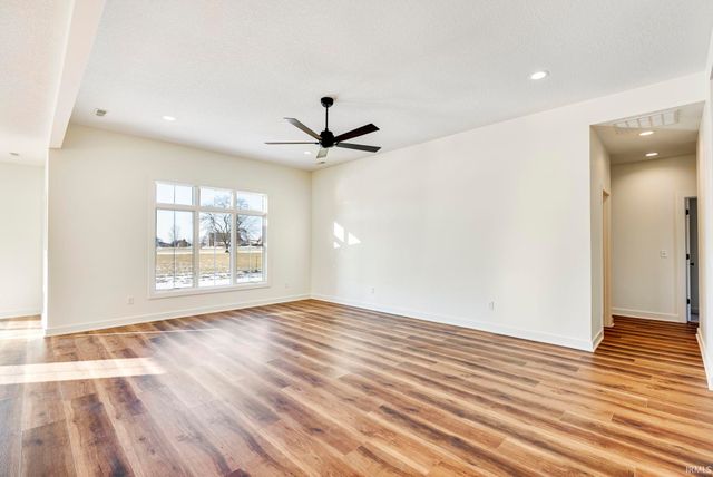 4971 Chickadee Drive, Woodburn, IN 46797