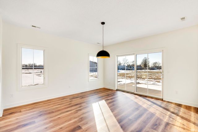 4971 Chickadee Drive, Woodburn, IN 46797