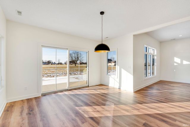 4971 Chickadee Drive, Woodburn, IN 46797