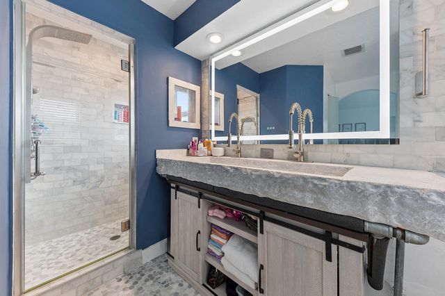 4176 Torres Circle, West Palm Beach, FL 33409