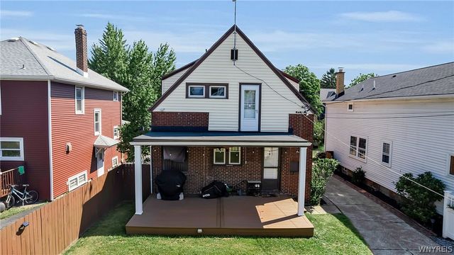 70 Radcliffe Road, Buffalo, NY 14214
