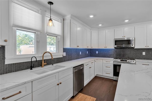 70 Radcliffe Road, Buffalo, NY 14214