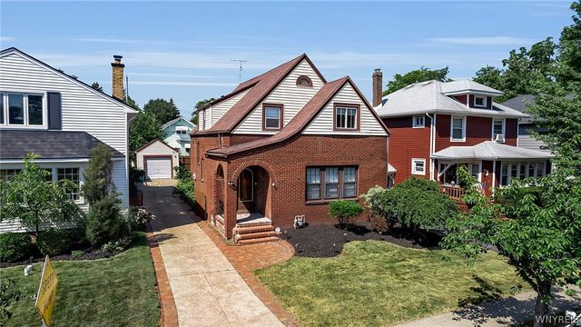 70 Radcliffe Road, Buffalo, NY 14214