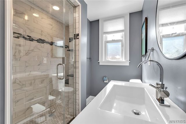 70 Radcliffe Road, Buffalo, NY 14214