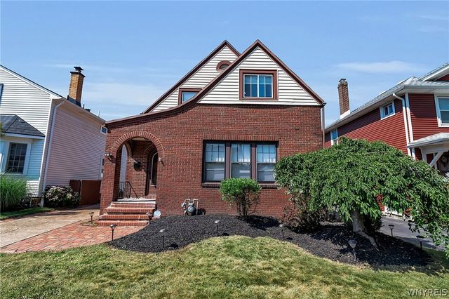 70 Radcliffe Road, Buffalo, NY 14214